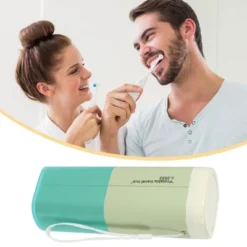 Unique Bargains Large Capacity Toothbrush Case With Cup Traveling Toothbrush Holders PP PE 7.87"x3.07"x2.28" 1 Pcs