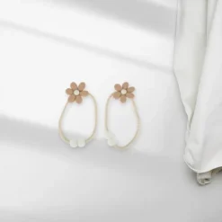 Unique Bargains Curtain Tiebacks 3D Flower & Faux Pearl Polyester Coffee Color 2 Pcs